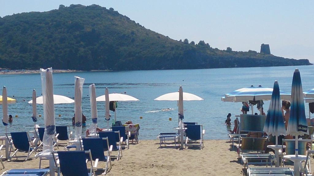 Cala Blanca Villaggio Alberghiero Marina di Camerota Eksteriør bilde