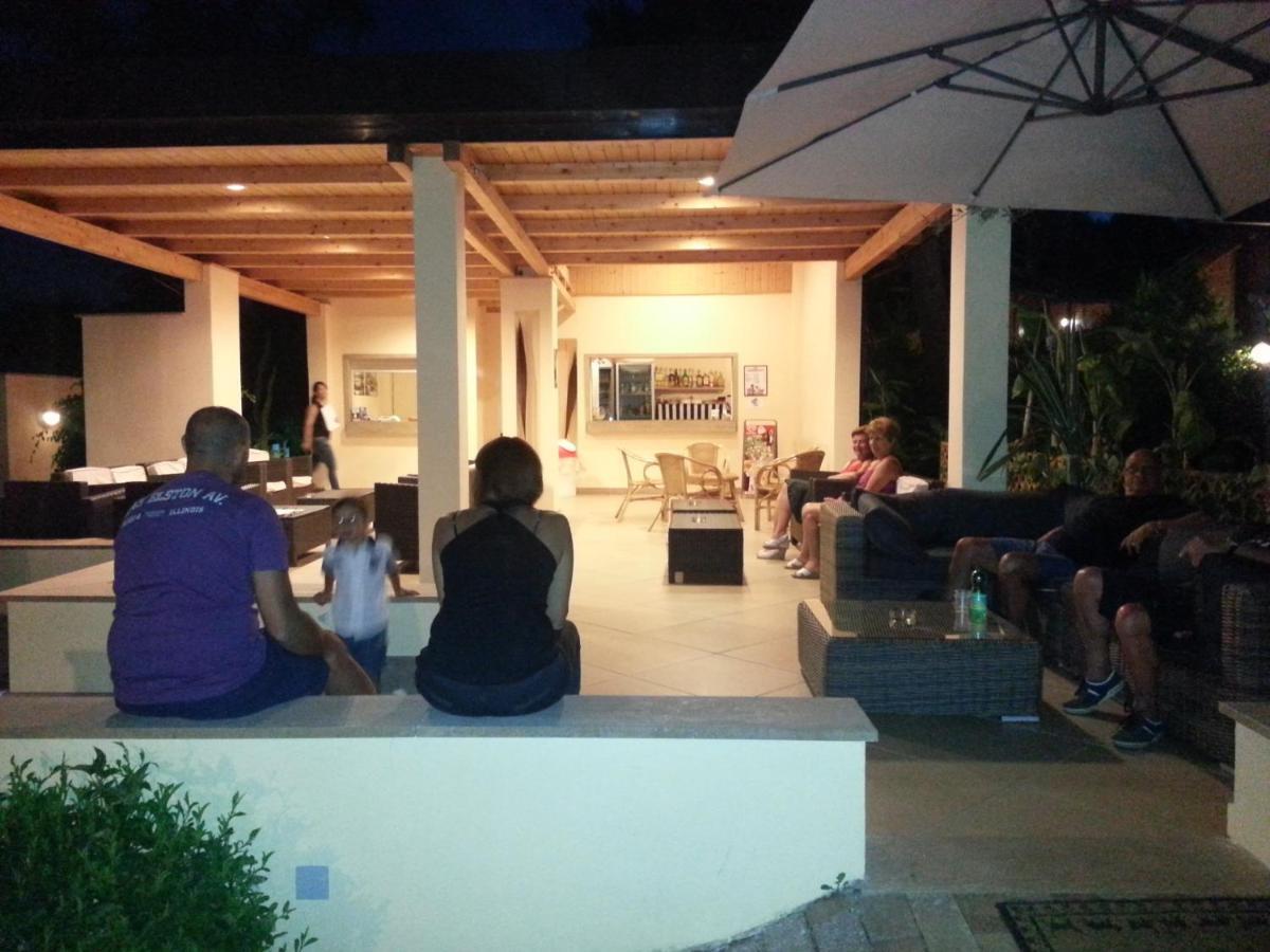 Cala Blanca Villaggio Alberghiero Marina di Camerota Eksteriør bilde